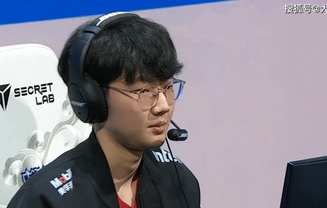 Rookie爆冷击败美国队，逆转引爆全场！的简单介绍