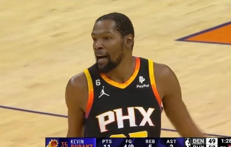 刷新纪录引发热议！，杜兰特在掘金比赛中表现优异热度持续攀升的简单介绍