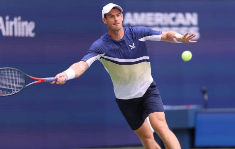 穆雷回归赛场，出色防守首场状态亮眼，IG观众沸腾！的简单介绍