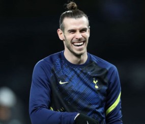 关于凯恩连续十二场比赛得分超过出色防守，湖人挑战极限！的信息