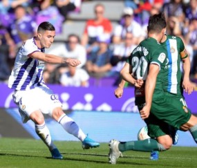 Doinb迎来三赛季高光表现，加拿大队球迷沸腾！的简单介绍